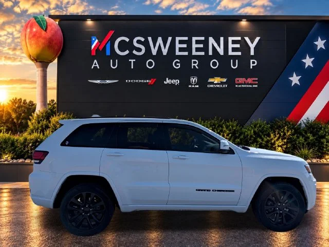 Used 2020 White Jeep Altitude image 6