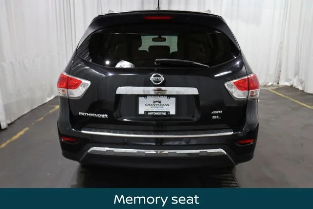 Certified Used 2015 Black Nissan SL image 4