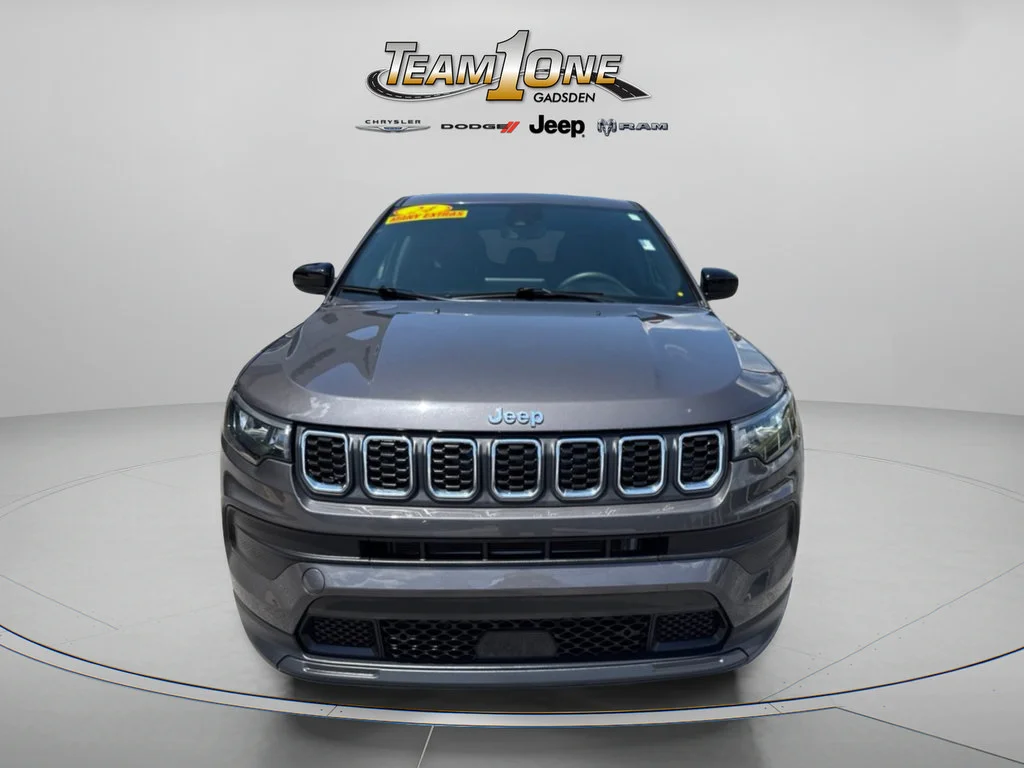 Used 2024 Baltic Gray Metallic Clearcoat Jeep Sport image 4