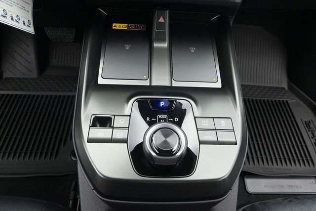 New 2026 Wind Chill Pearl/Black Toyota XSE image 8