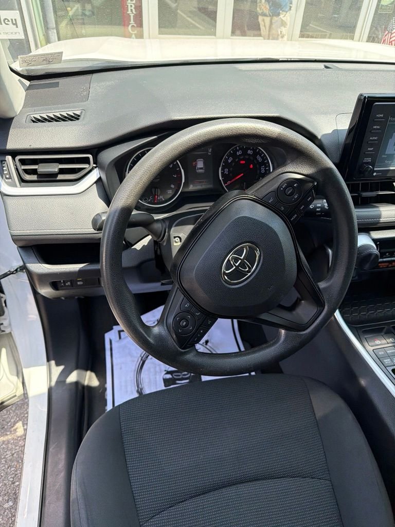 Used 2021 White Toyota LE image 5
