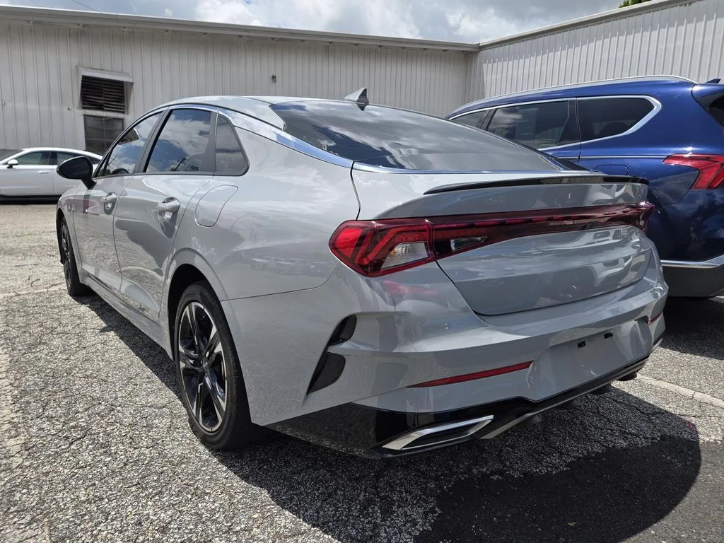 Used 2024 Gray Kia GT-Line image 3