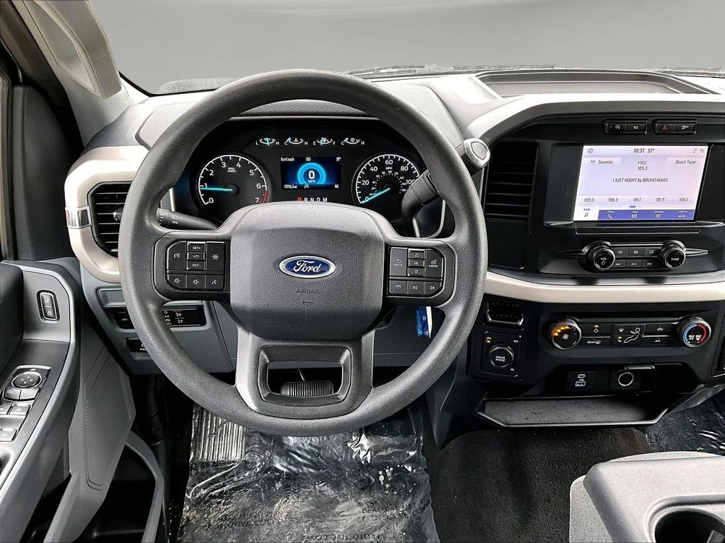 Certified Used 2021 Silver Ford XLT image 11
