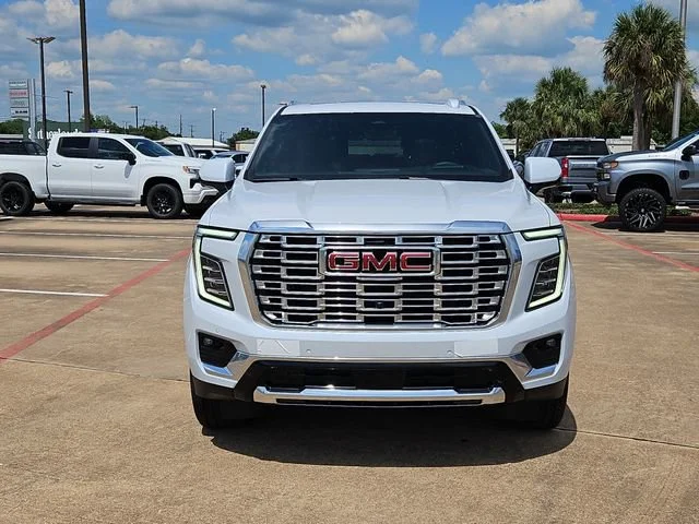 2026 GMC Yukon 4WD Denali's photo