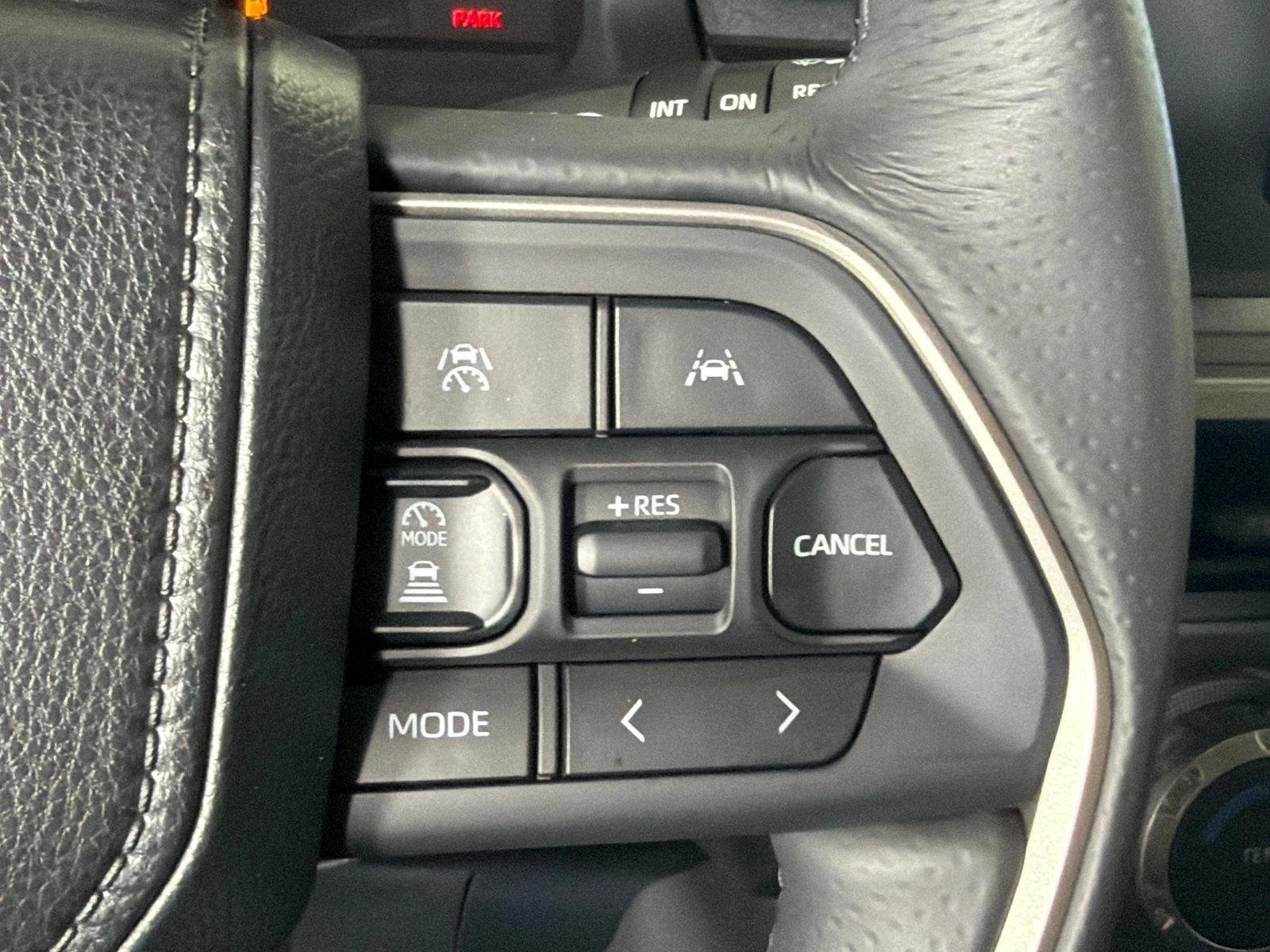 Used 2025 Ice Cap Toyota SR5 image 25