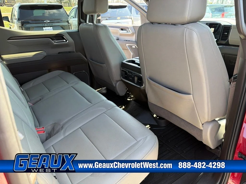 Used 2023 Red GMC SLT image 46