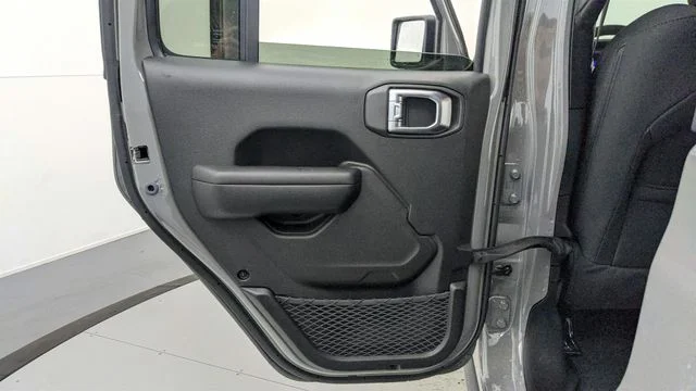 Used 2021 Gray Jeep Willys image 17