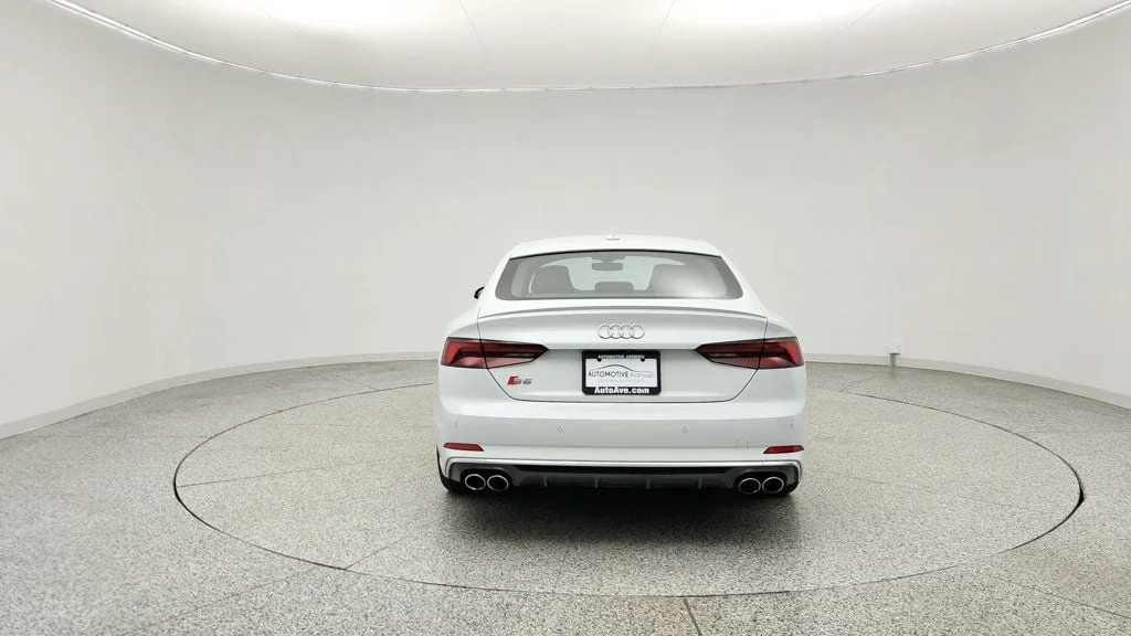 Used 2019 Glacier White Metallic Audi Premium Plus 3.0 TFSI quattro w/ B&O Sound & Magma Red Leather image 6