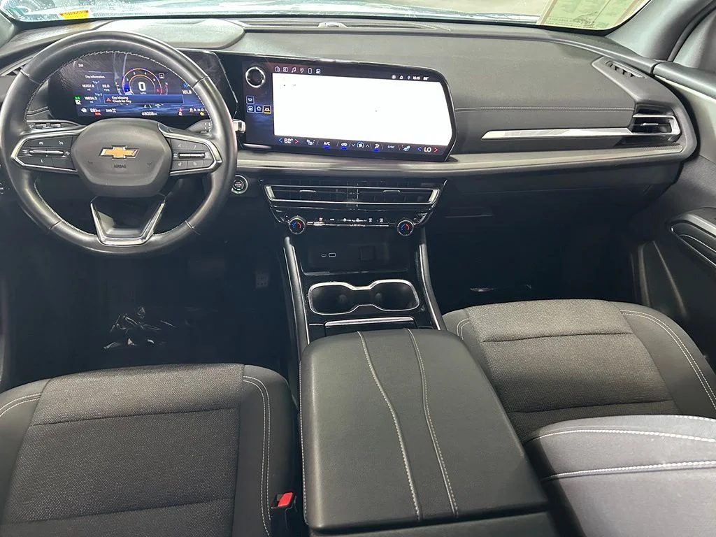 Used 2024 Sterling Gray Metallic Chevrolet LT image 10