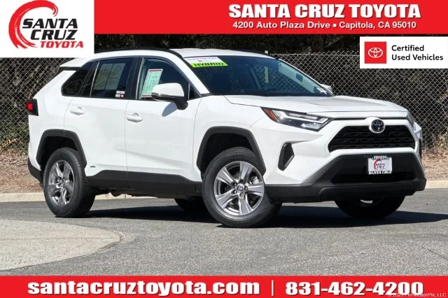 Certified Used 2025 White Toyota XLE image 1