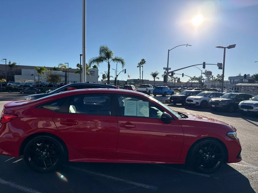 Used 2024  Honda Sport image 6