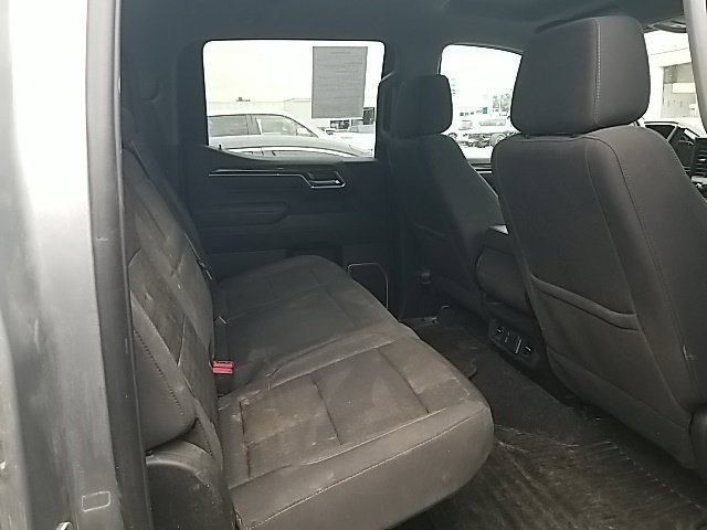 Used 2024 Sterling Metallic GMC SLE image 36