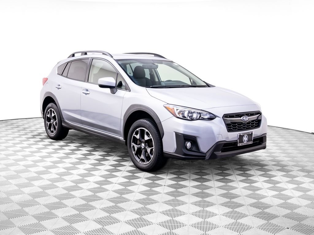 Used 2018 Ice Silver Metallic Subaru 2.0i Premium image 9