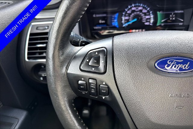 Used 2016 Blue Ford Limited image 13
