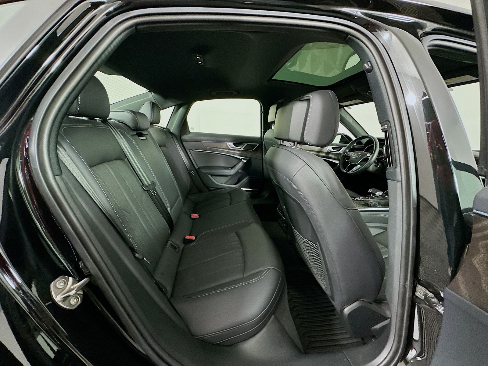Used 2023 Mythos Black Metallic Audi 55 Premium Plus image 28