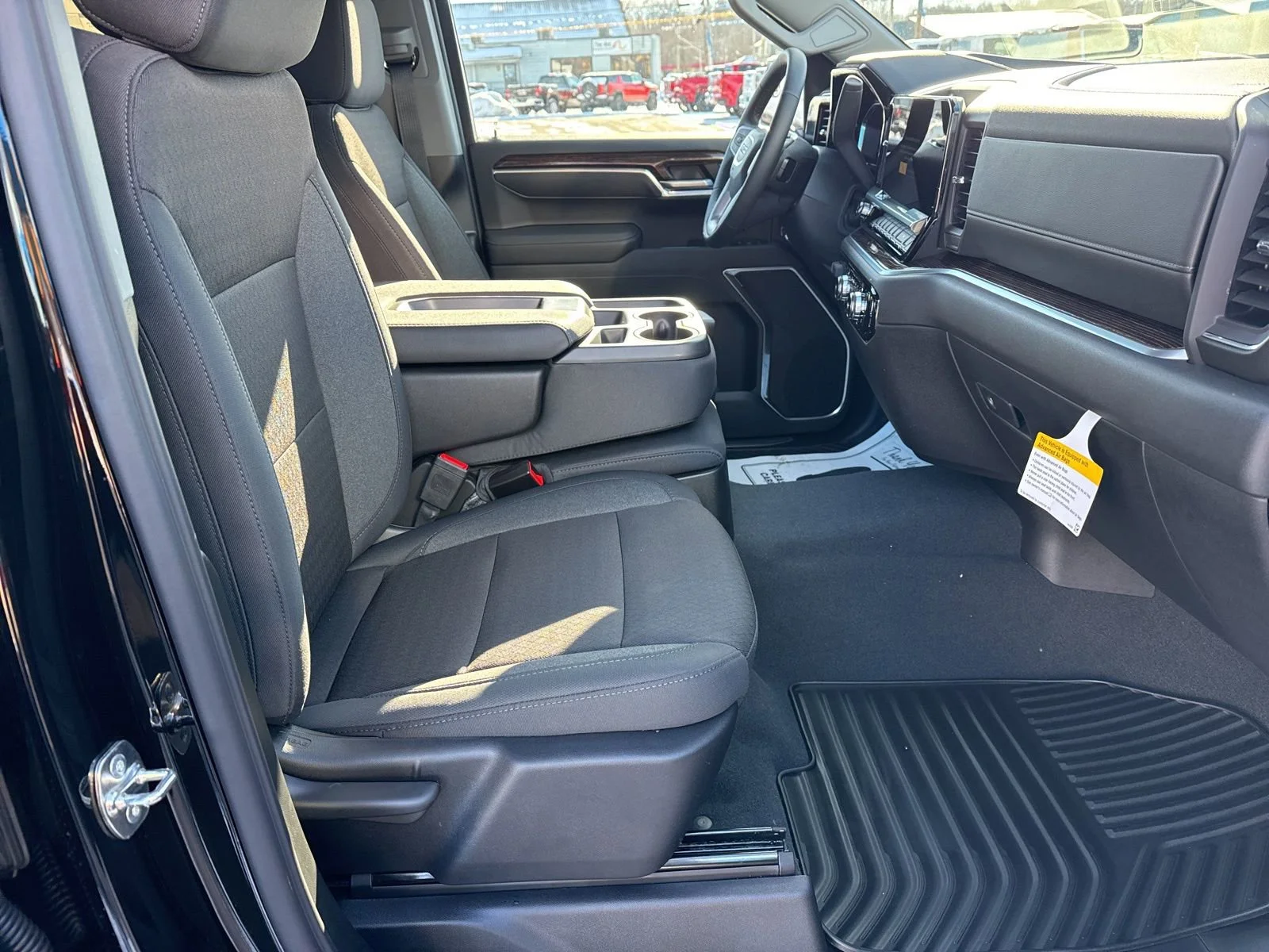 2026 GMC Sierra 1500 SLE - Photo 22