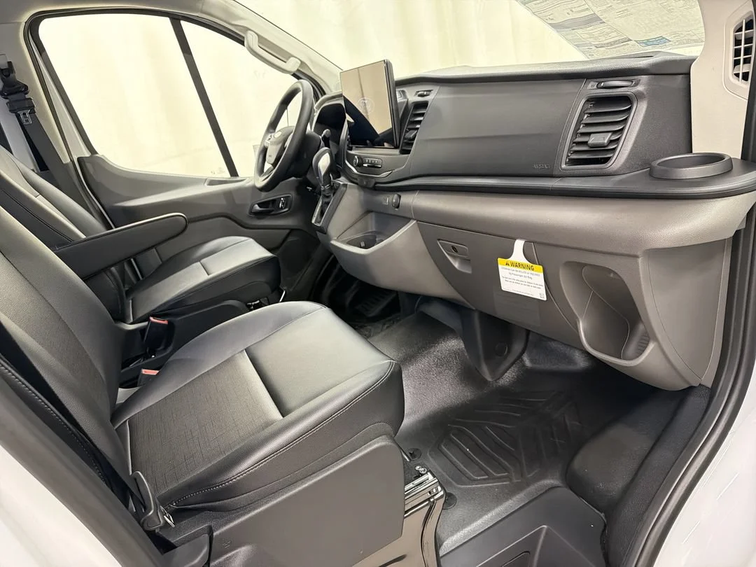 New 2026 Oxford White Ford Cargo Van image 14