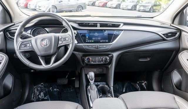Used 2023 Summit White Buick Preferred image 15