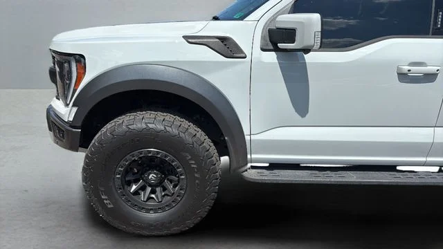 Used 2023 White Ford Raptor image 36