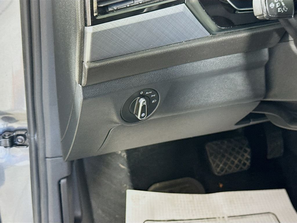 Used 2023 Platinum Gray Metallic Volkswagen SE image 15