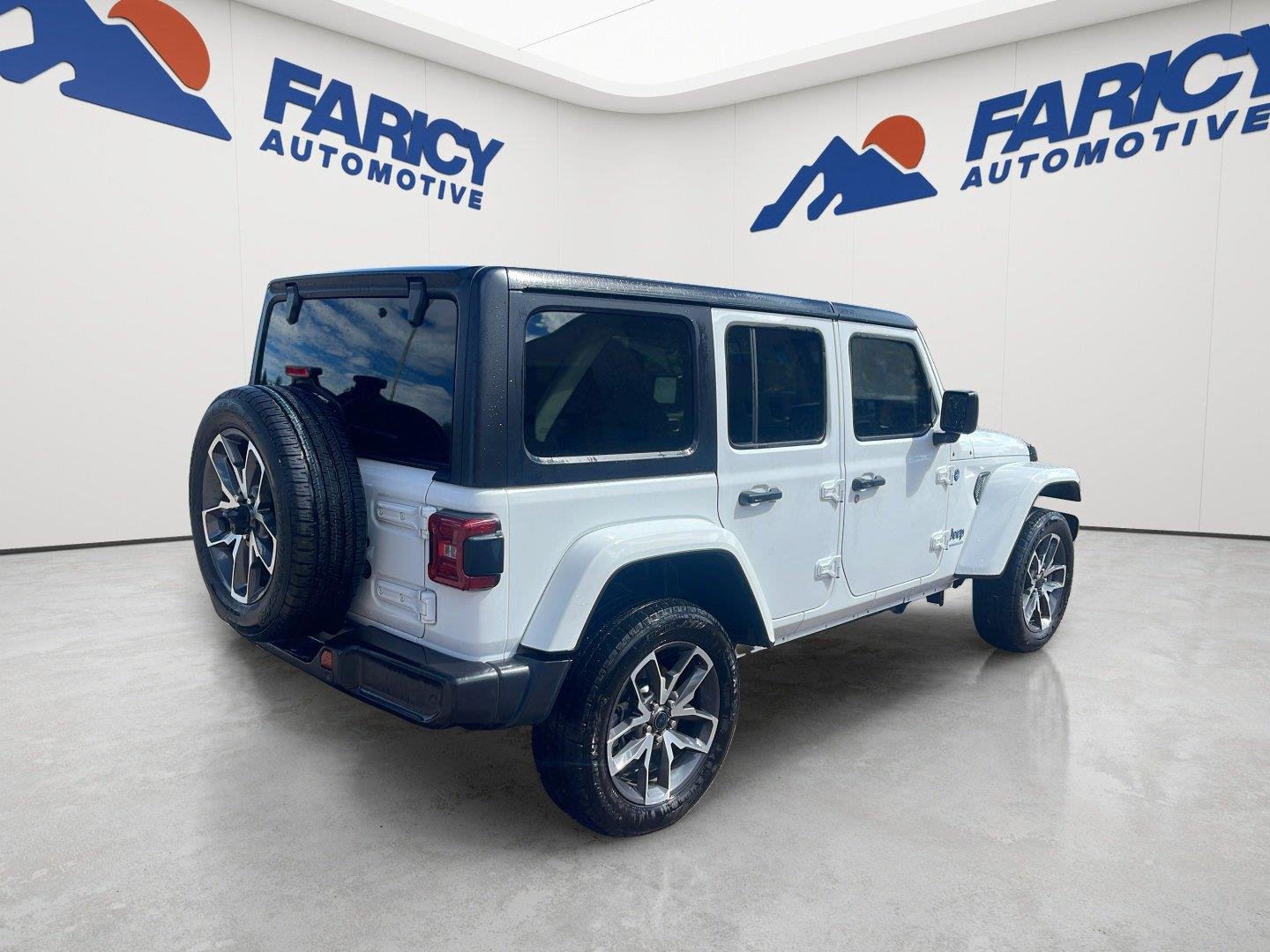 Used 2024 Bright White Clearcoat Jeep Sport S image 6