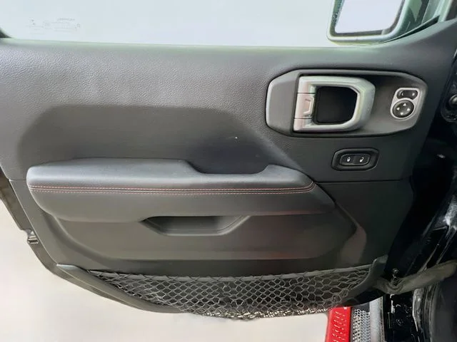 Used 2019 Black Jeep Unlimited Rubicon image 30