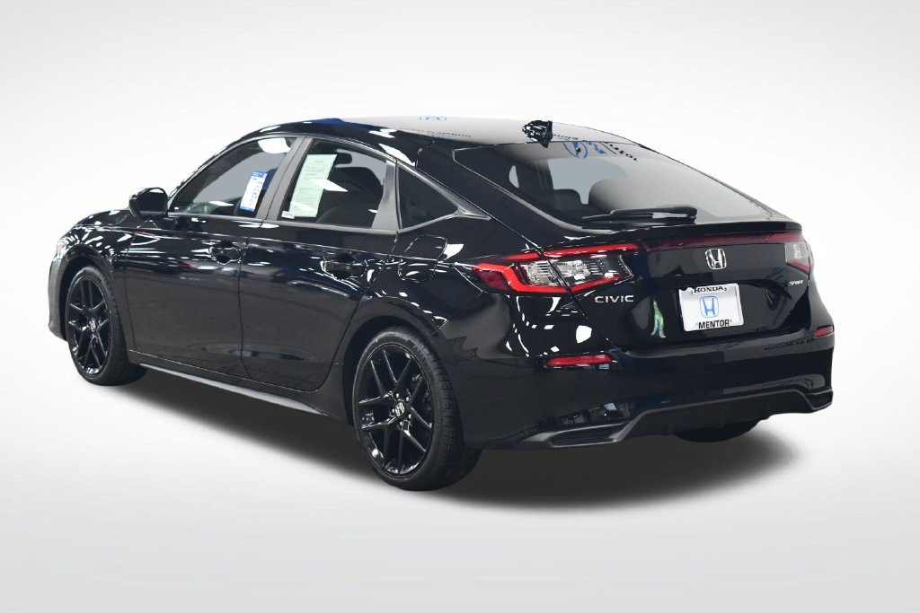 2024 Honda Civic Hatchback Sport - Photo 3