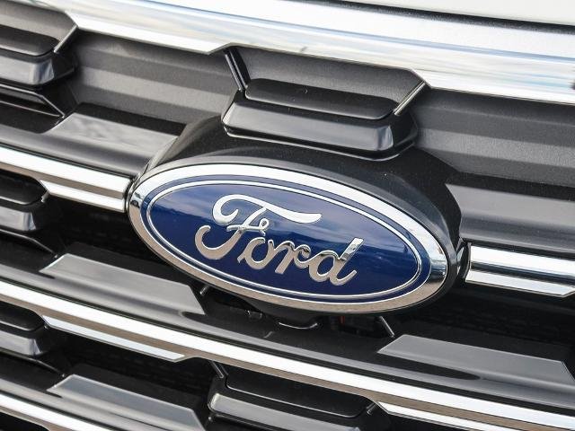 New 2026 Star White Metallic Tri-Coat Ford Active image 57