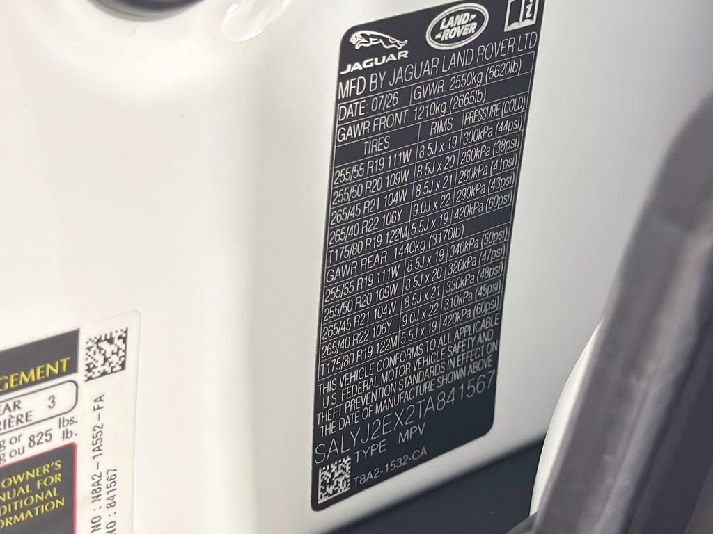 New 2026 Fuji White Land Rover S image 34