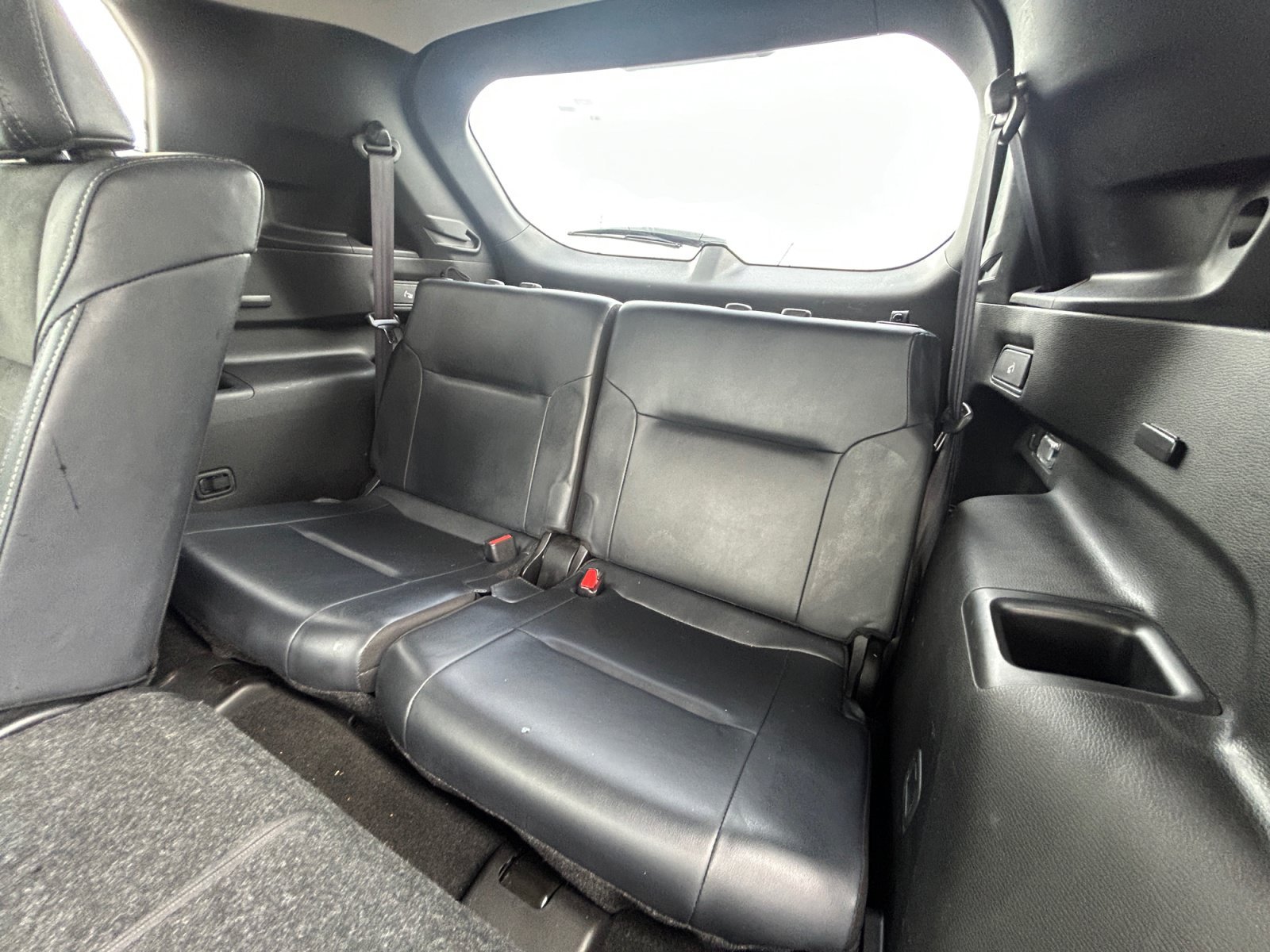 Used 2024 Diamond Red Mitsubishi SE image 20