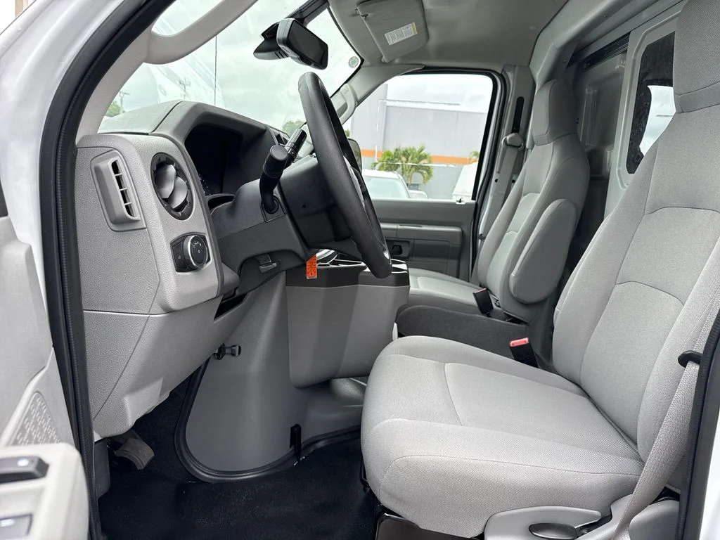 New 2026 White Ford Base image 18