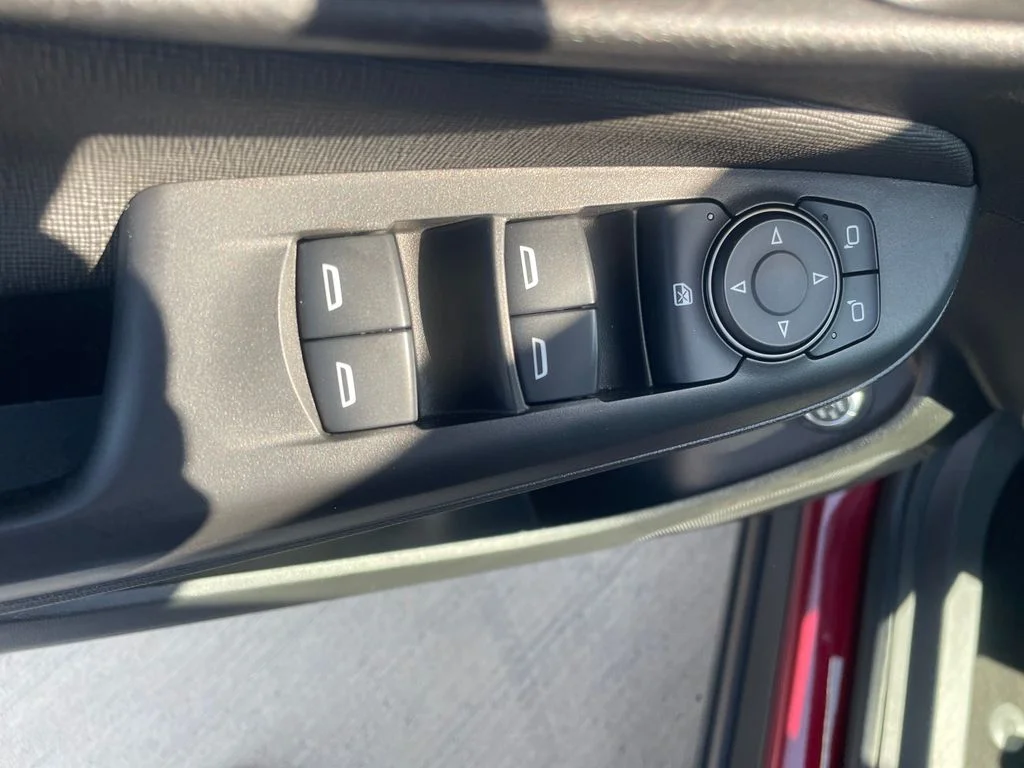 Used 2024 Red Buick Preferred image 22