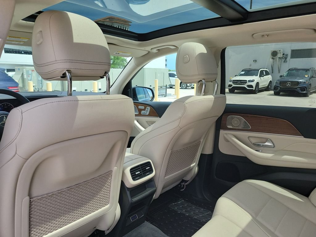 Certified Used 2026 Black Mercedes-Benz GLE 450 image 13