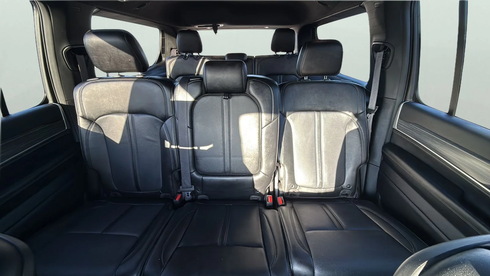 Used 2024  Jeep Series II image 25