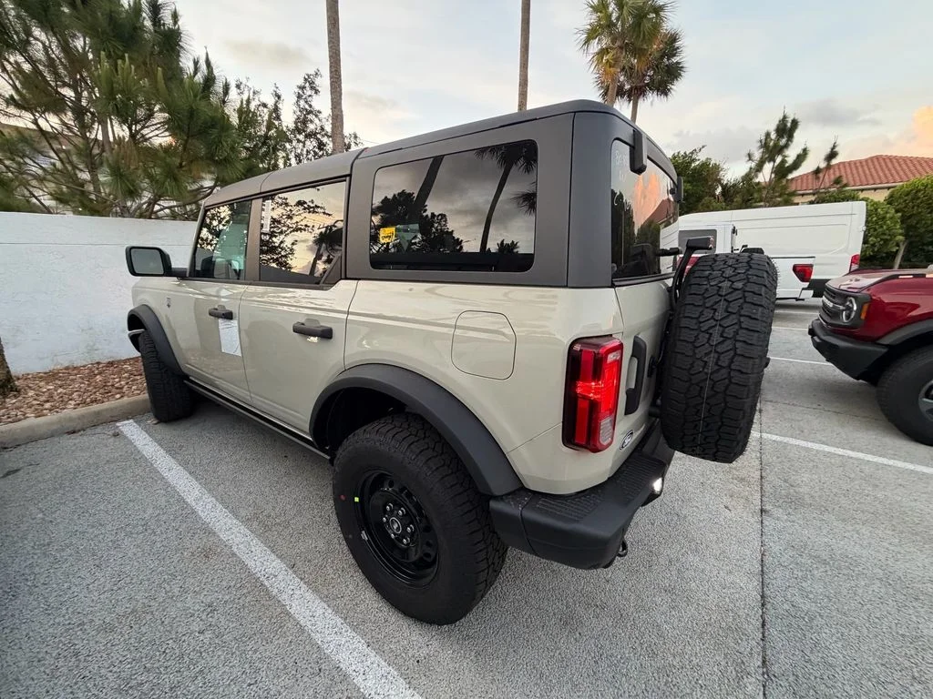 2026 Ford Bronco 4-Door Big Bend - Photo 9