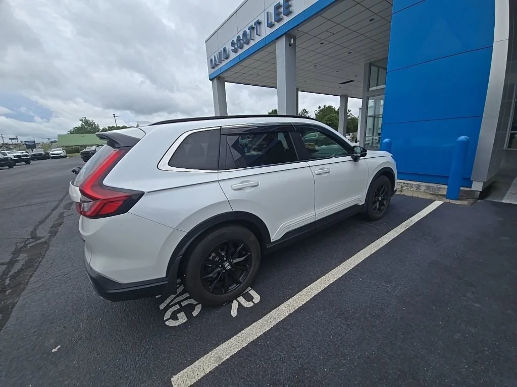 Used 2023 White Honda Sport image 13