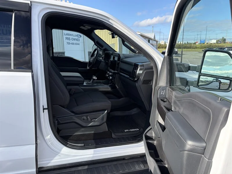 Used 2021 White Ford XL image 5