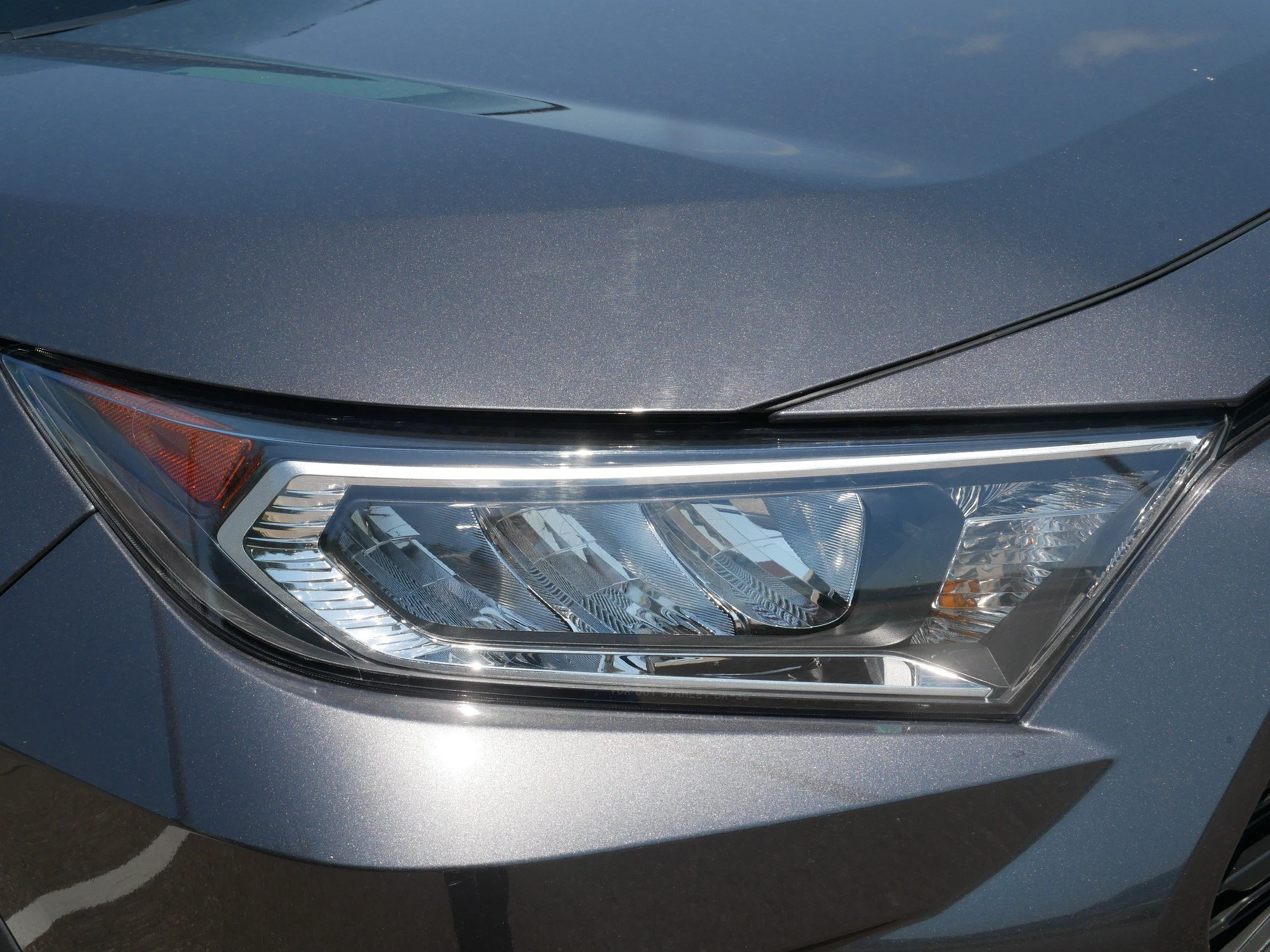 Used 2021 Magnetic Gray Metallic Toyota XLE Premium image 16