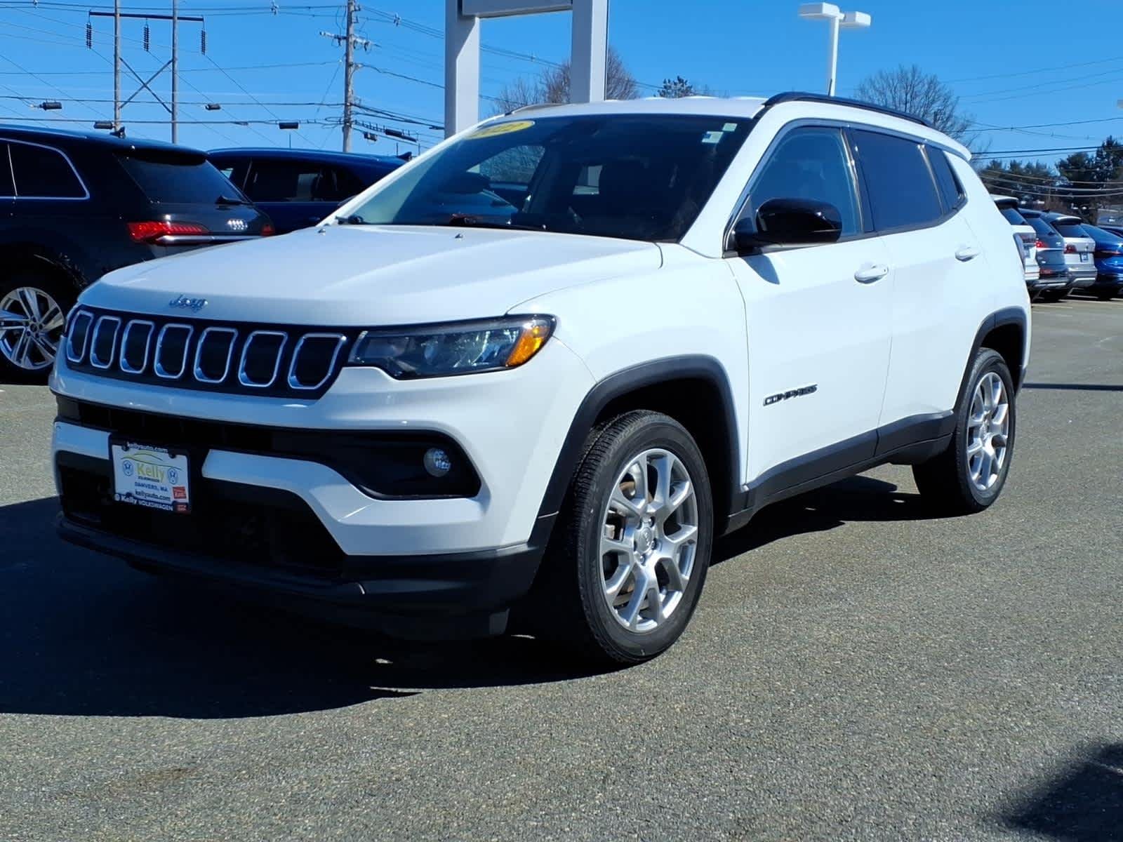 2022 Jeep Compass Latitude Lux
