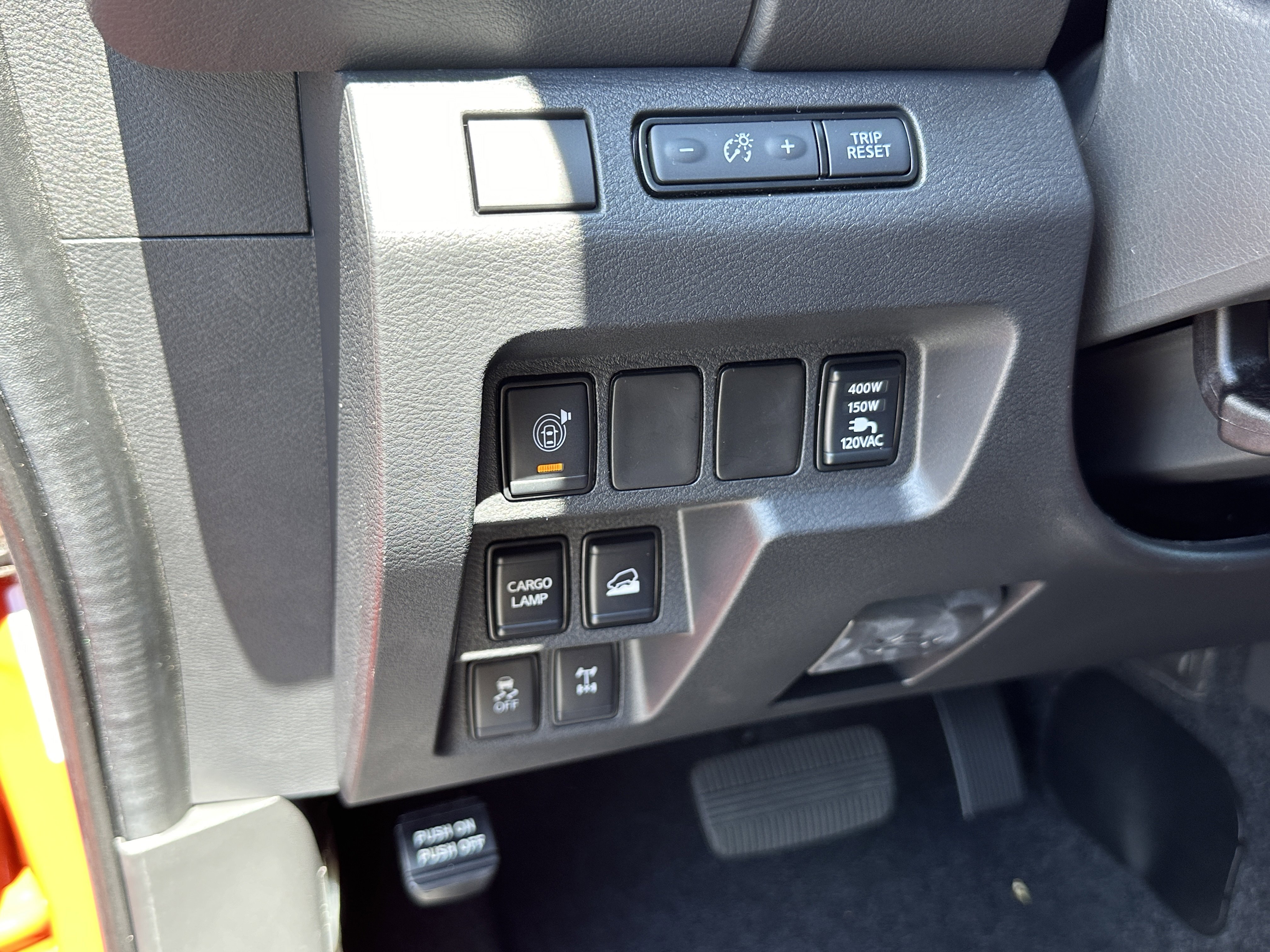 2025 Nissan Frontier PRO-4X - Photo 31