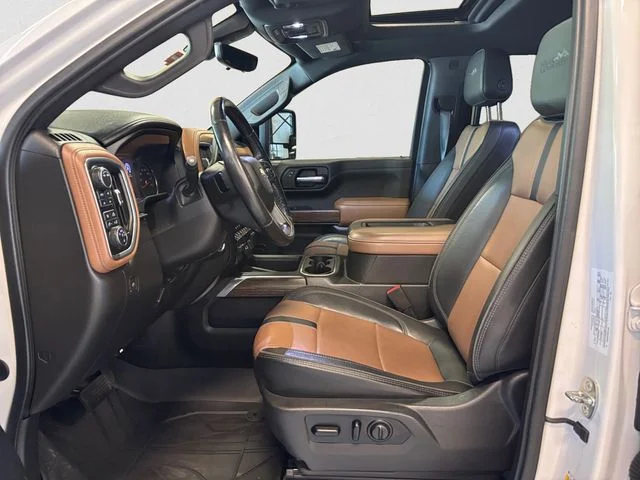 Used 2021 Beige Chevrolet High Country image 10