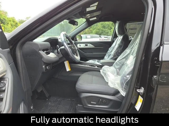 New 2027 Agate Black Metallic Ford Active image 17