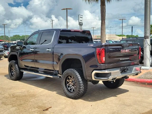 Used 2023 Silver GMC SLT image 5