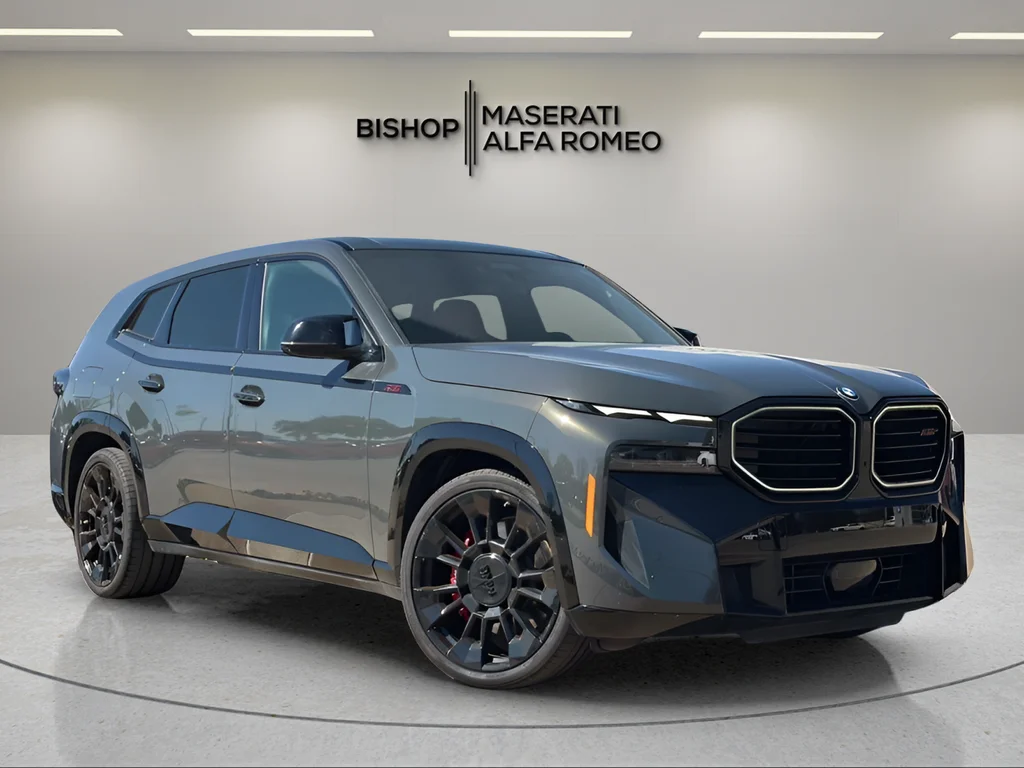 2025 BMW XM Label Red's photo