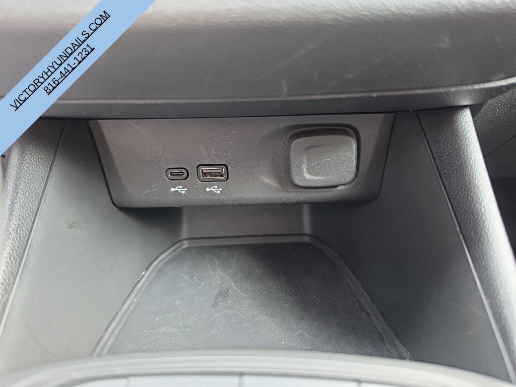 Used 2026 White Buick Preferred image 18