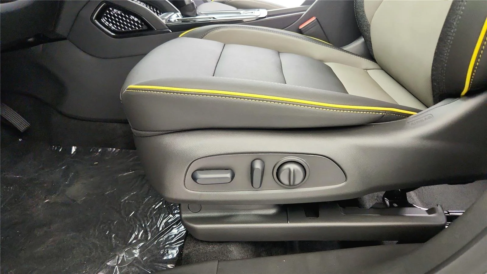 New 2026 Sterling Gray Metallic Chevrolet ACTIV image 15