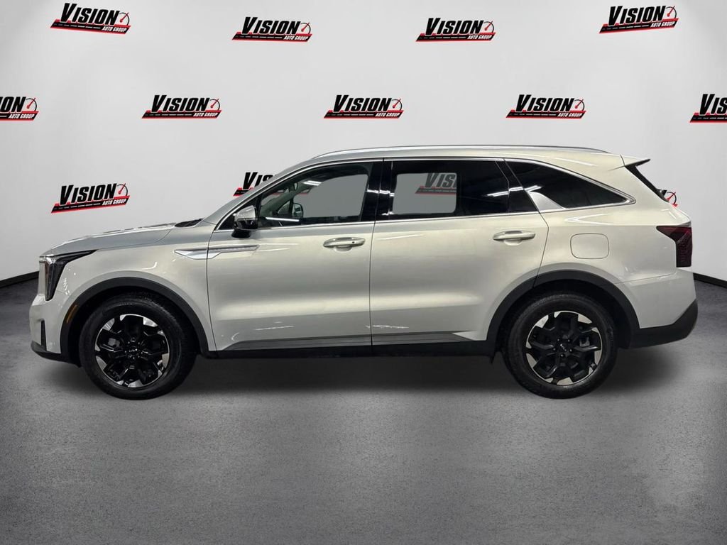 New 2026 Ivory Silver Kia S image 9