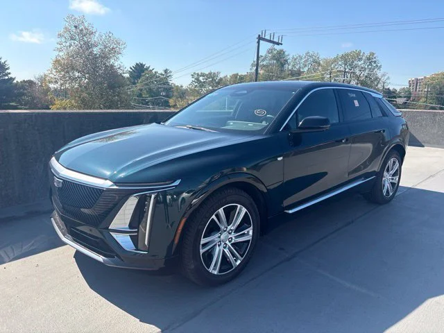 2024 Cadillac LYRIQ Tech