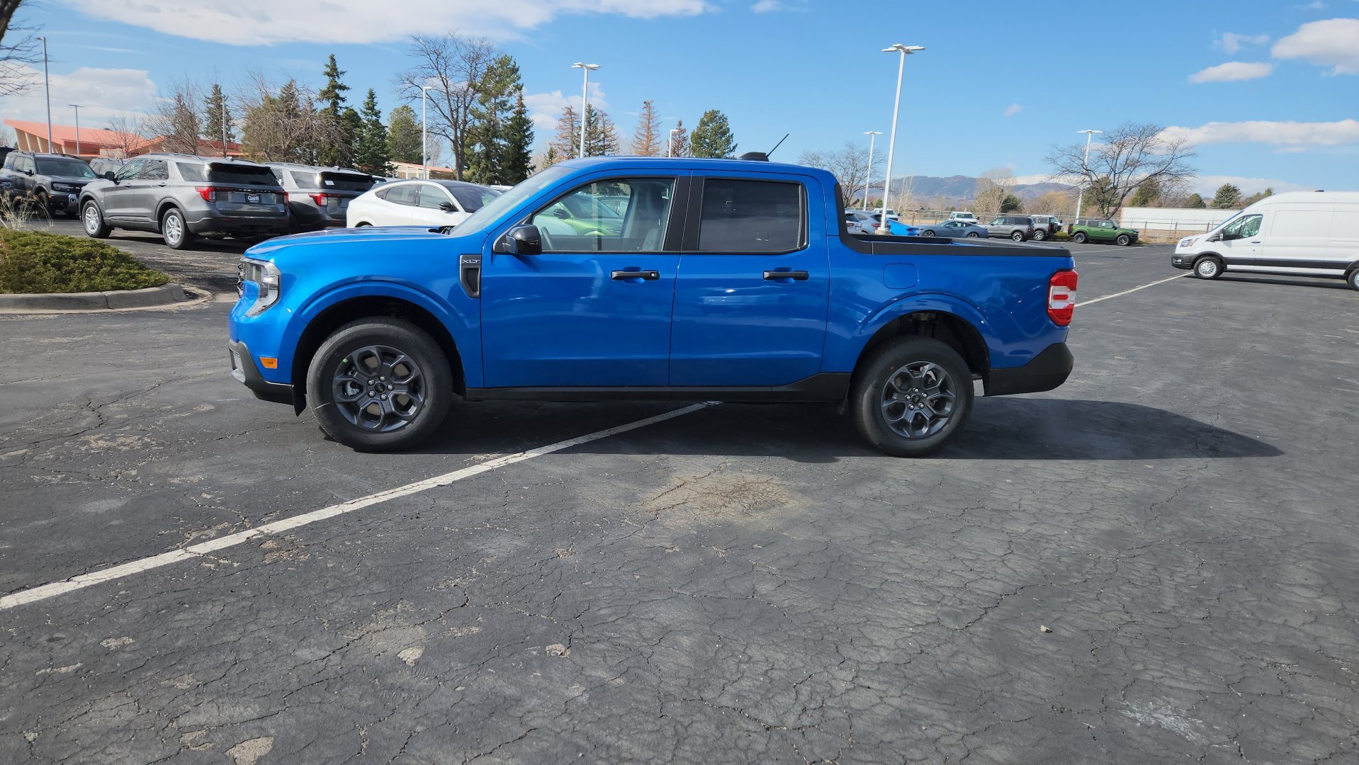 New 2026 Velocity Blue Ford XLT image 6