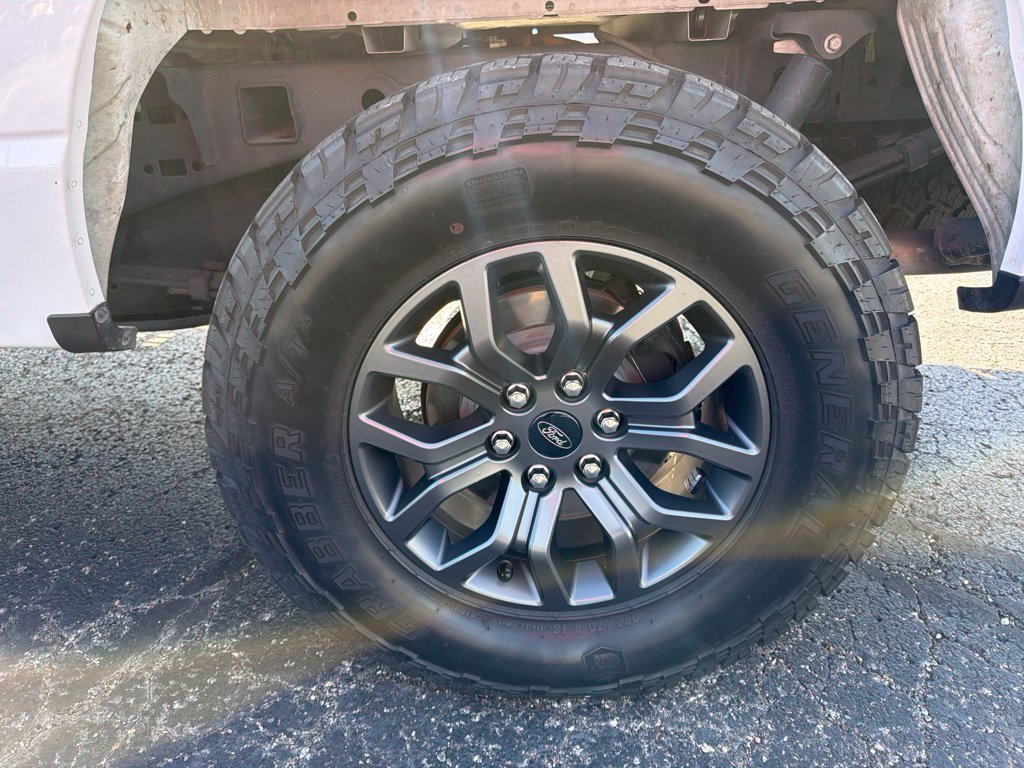Used 2024 White Ford Tremor image 18